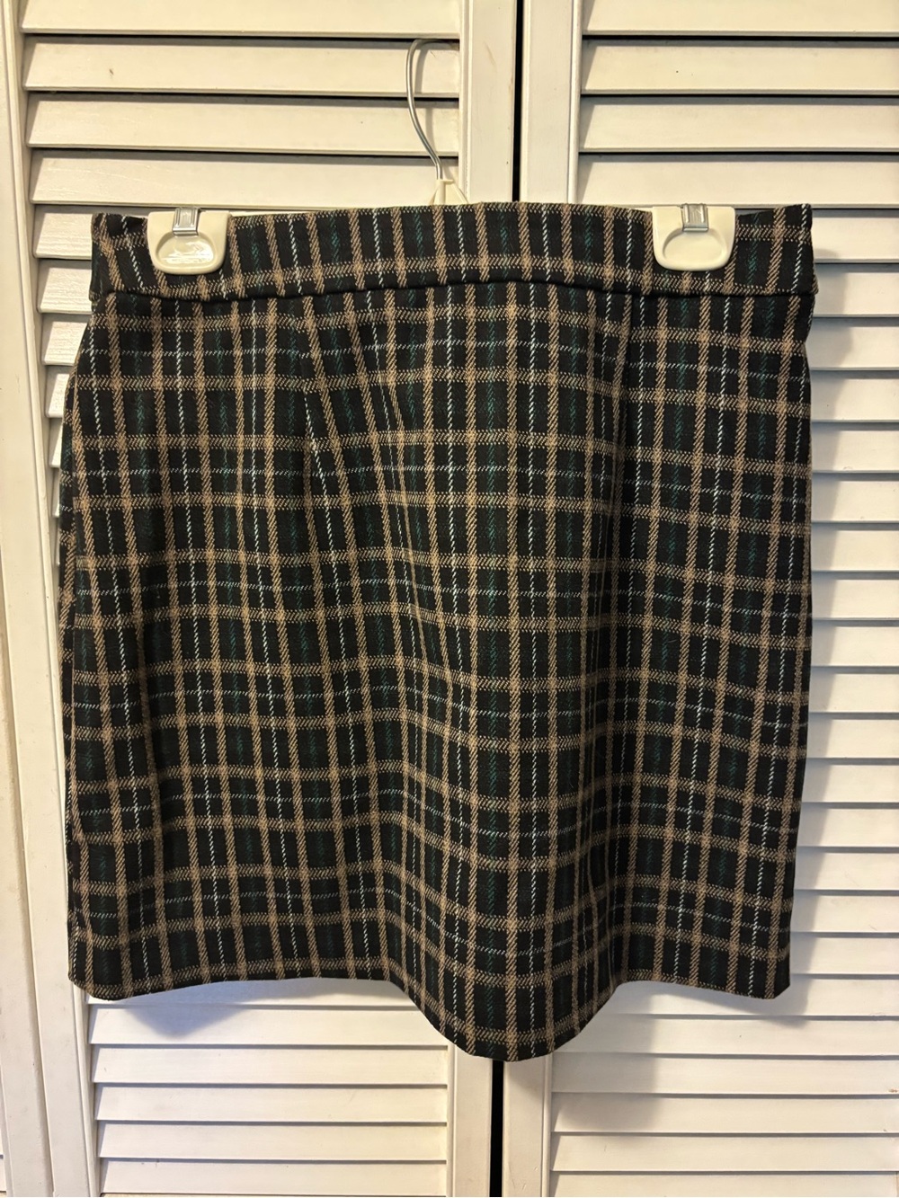 Plaid Mini Skirt in Black and Brown